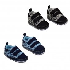 B2290: Whale Print Trainers (0-12 Months)
